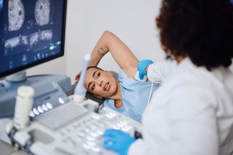 siêu âm có phát hiện ung thư vú không
