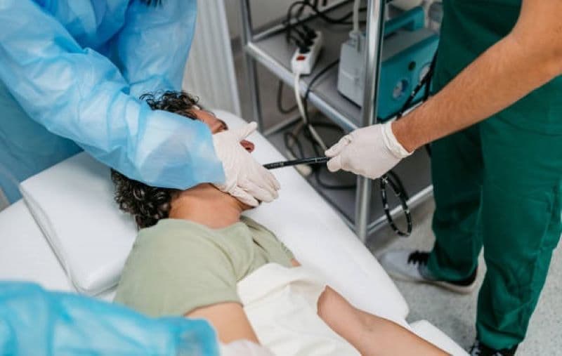 sinh thiết qua nội soi