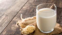 Có nên dùng sữa dành cho người ung thư máu?