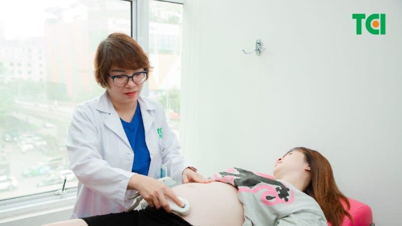 thai nhi 25 tuần tuổi phát triển như thế nào