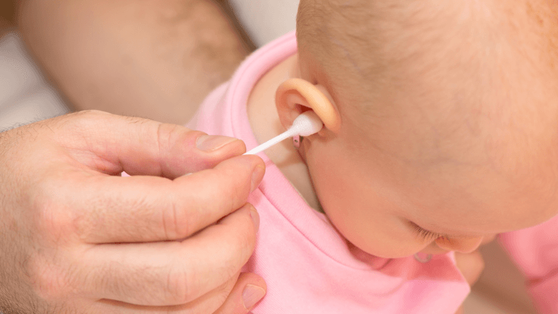 cách vệ sinh lỗ rò luân nhĩ