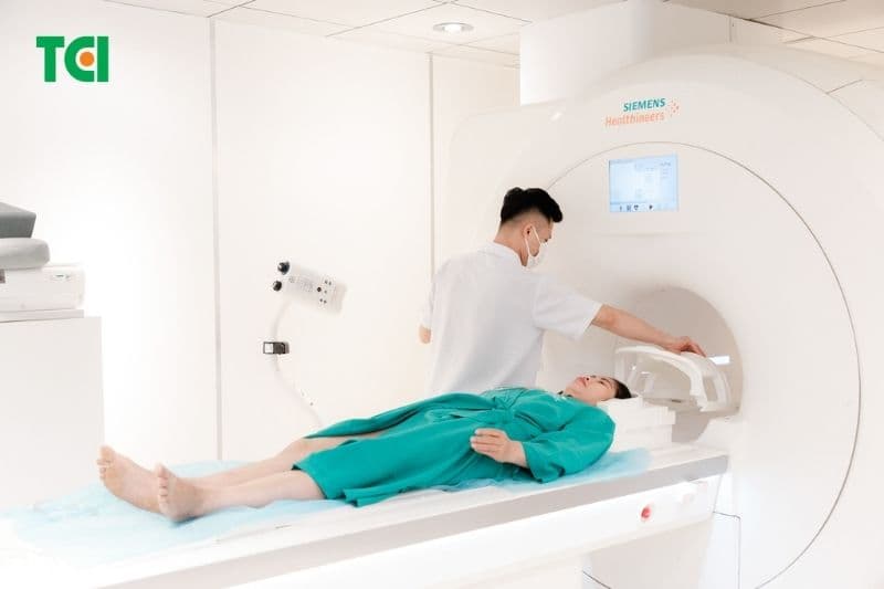 tầm soát dị dạng mạch máu não