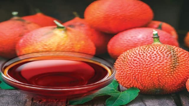 Có nên uống dầu gấc thường xuyên?