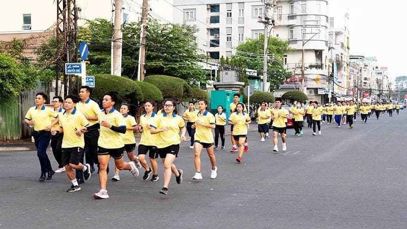 đi bộ có tăng chiều cao không