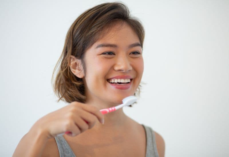 diệt tủy răng số 6