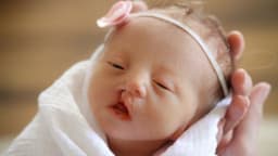 Hội chứng Edwards ảnh hưởng đến con như thế nào?