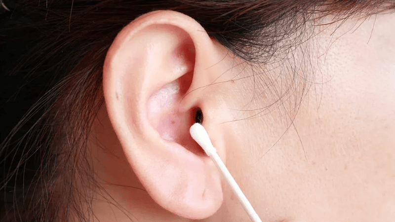 rò luân nhĩ có di truyền không