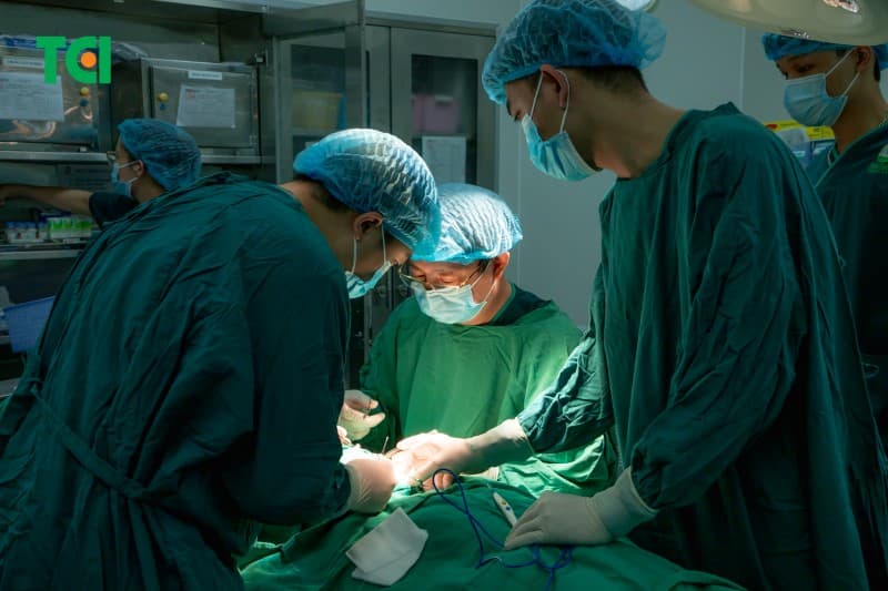 rò luân nhĩ ở trẻ em