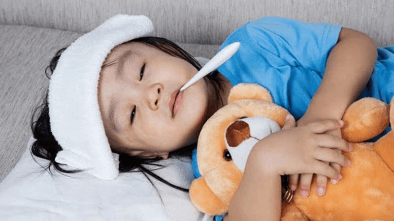 sốt viêm amidan ở trẻ kéo dài bao lâu