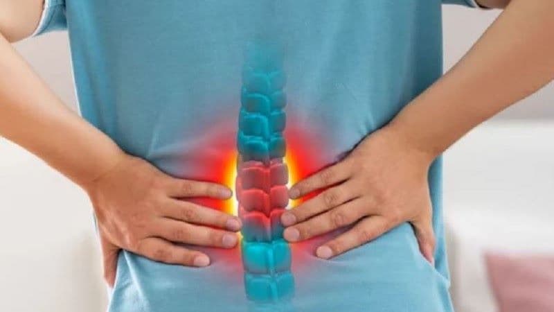 xuất tinh xong bị đau lưng