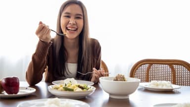 Giải đáp câu hỏi ăn gì để giảm kích thước u xơ tử cung