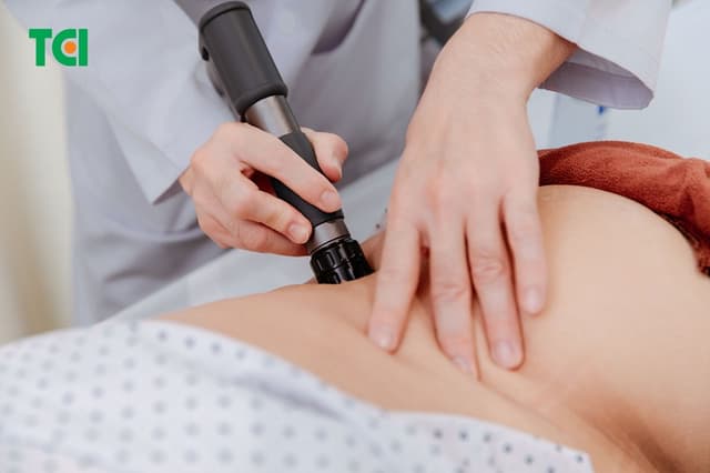 Xung kích trị liệu giảm đau, phục hồi vận động thế nào?
