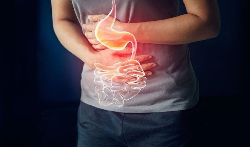viêm đại tràng có gây đau lưng không