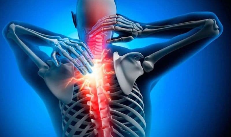 làm gì khi bị thoát vị đĩa đệm cổ