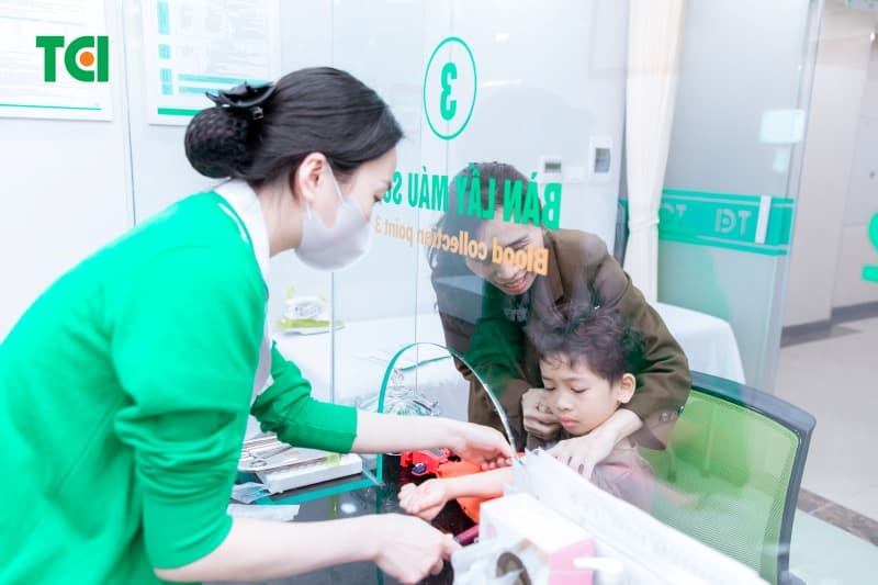 dấu hiệu ung thư tuyến giáp ở trẻ em