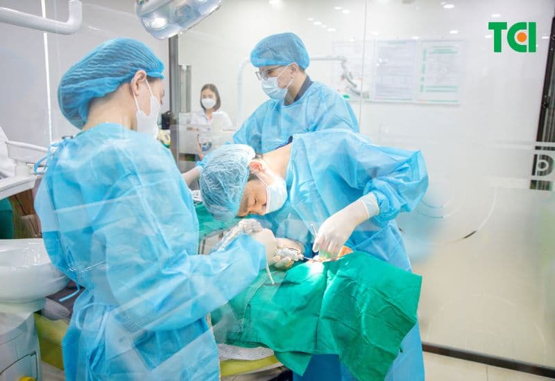 lộ trình trồng răng implant