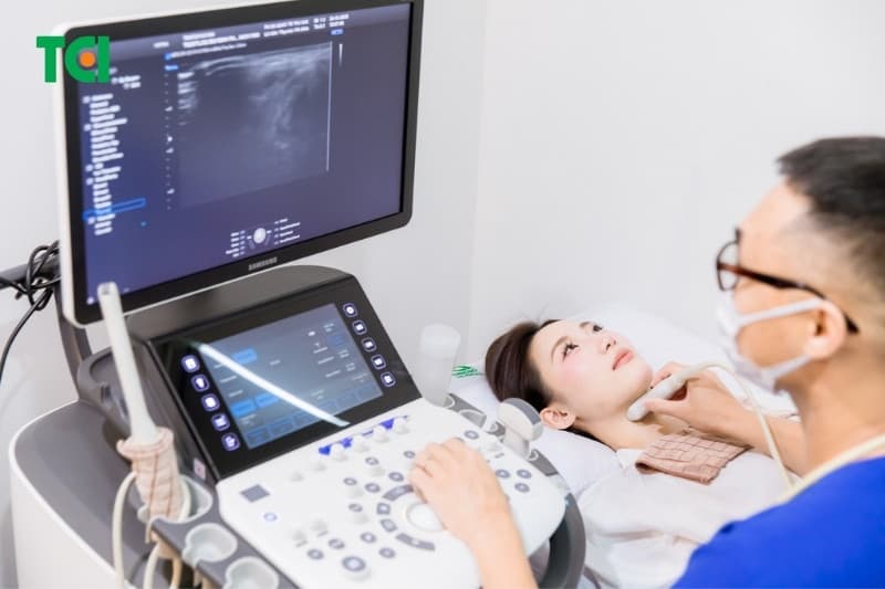 Gói tầm soát phát hiện sớm ung thư tổng quát - chuyên sâu tại Thu Cúc TCI có danh mục với hệ thống siêu âm hiện đại giúp tầm soát sớm bệnh lý tuyến giáp