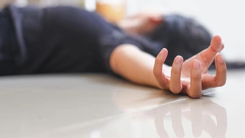 hiện tượng sốt co giật ở người lớn