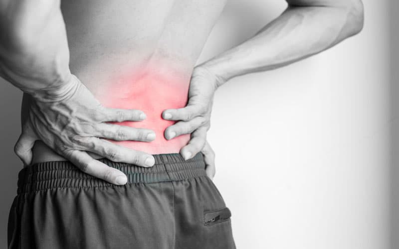 dấu hiệu đau lưng do suy thận