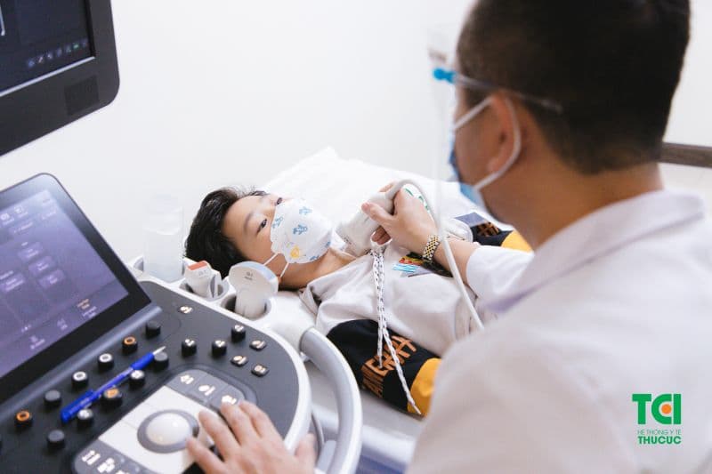 trẻ em bị nhân tuyến giáp có nguy hiểm không
