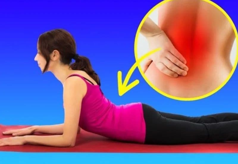 tư thế kéo giãn cột sống