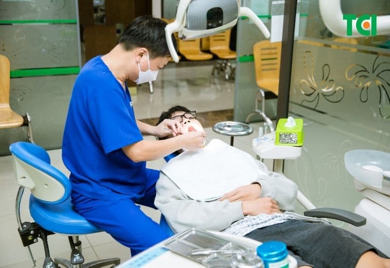 cao răng tự rơi ra có tốt không