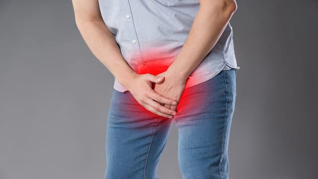 Giãn tĩnh mạch thừng tinh 2 bên và 1 bên: Những điều nam giới cần biết