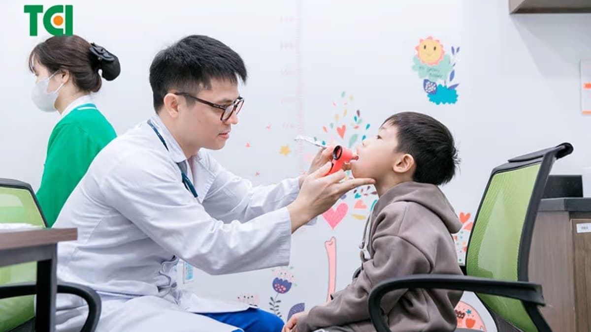 Khám dinh dưỡng cho bé tại Hoàng Mai: Gợi ý địa chỉ uy tín cho ba mẹ