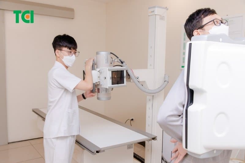 Khám sức khỏe xin việc có cần nhịn ăn không?