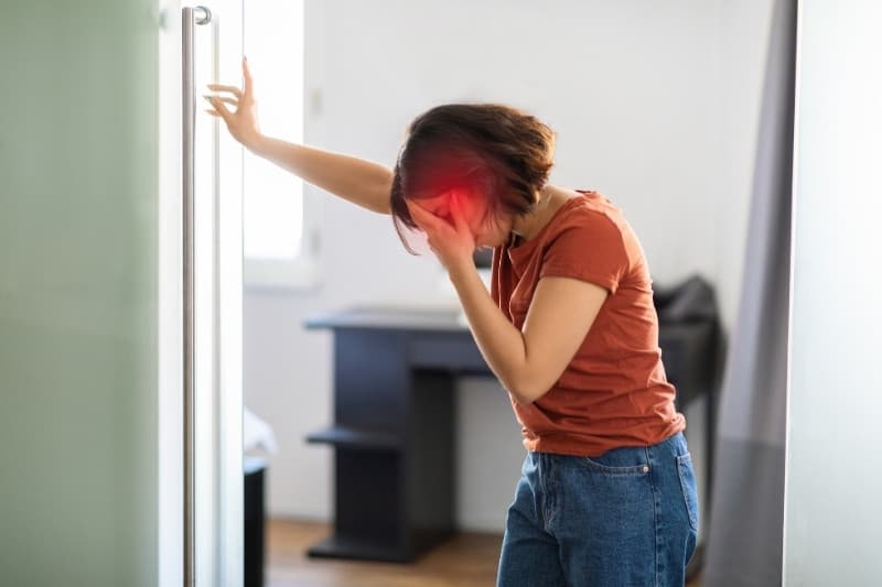 vỡ túi phình mạch máu não