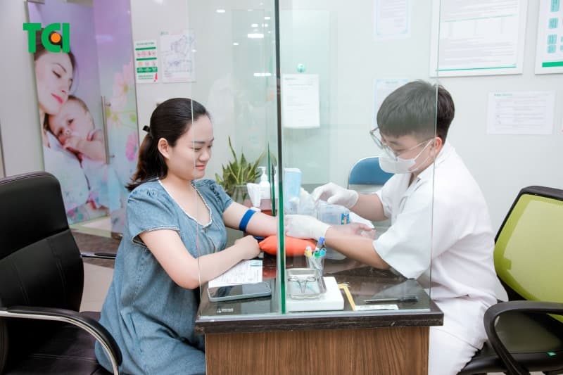triệt sản nữ có kinh nguyệt không