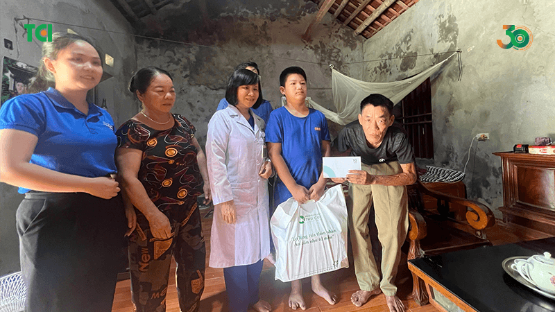 Thu Cúc TCI hoạt động thiện nguyện ở NInh Bình