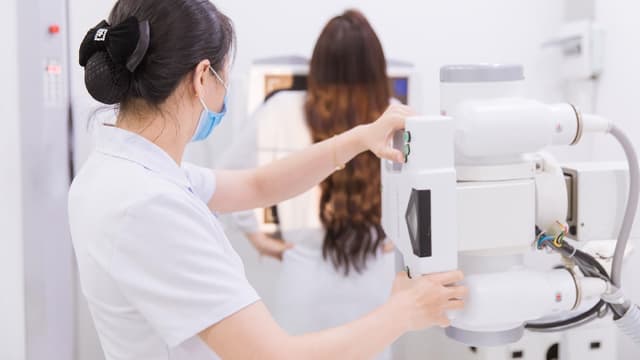 Các gói tầm soát ung thư cho nữ