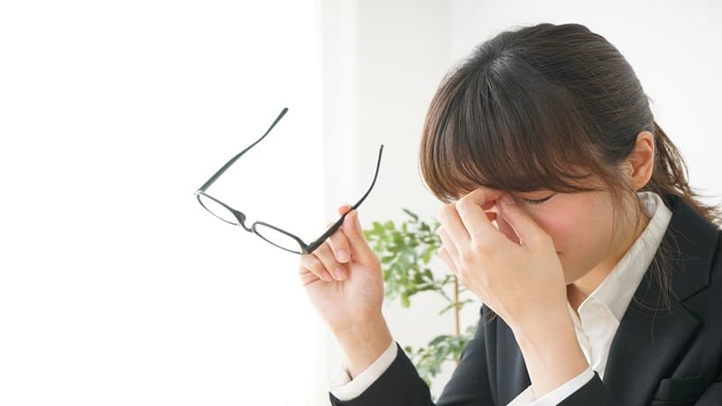 bác sĩ đo kính mắt ở Yên Hoà