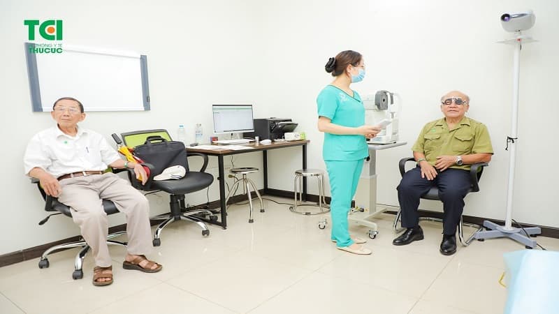 bác sĩ mắt giỏi ở Từ Liêm