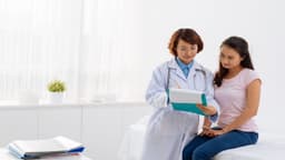 Bác sĩ tư vấn xét nghiệm tại nhà ở Từ Liêm tư vấn kỹ, đặt lịch dễ dàng