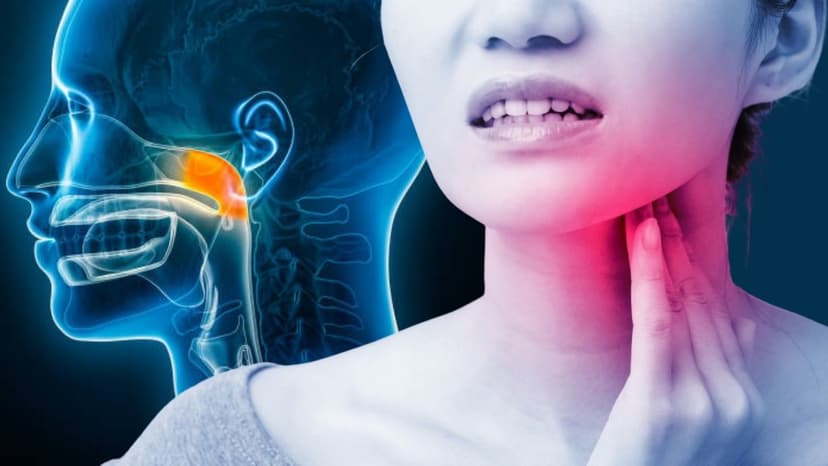 Dấu hiệu ung thư vòm họng nữ