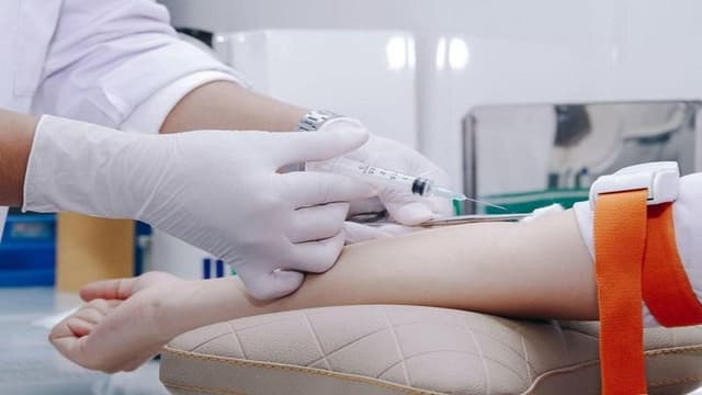Địa chỉ cung cấp dịch vụ xét nghiệm tại nhà ở Cầu Giấy uy tín