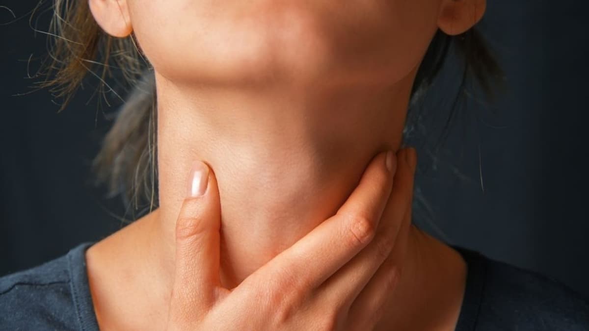 Nang thùy phải và trái tuyến giáp 5mm có nguy hiểm?