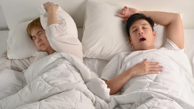Làm sao để hết ngủ ngáy? Cách chữa và khắc phục