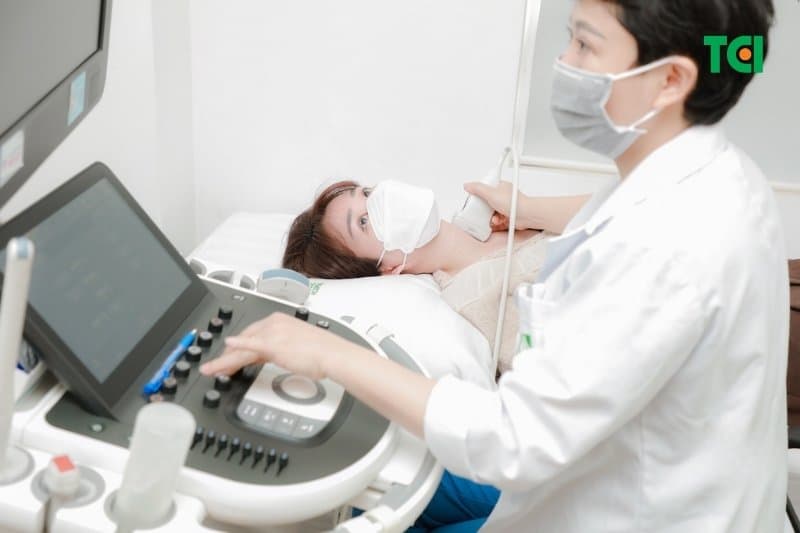 nang thùy phải tuyến giáp 5mm