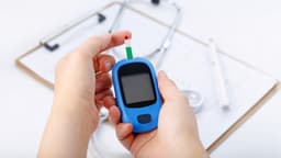 Bệnh tiểu đường có di truyền không? Hiểu rõ nguy cơ và cách phòng ngừa hiệu quả