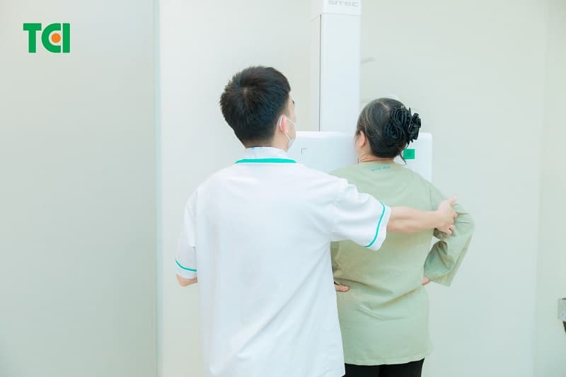 Siêu âm, X-quang là những kỹ thuật thường gặp ở gói khám sức khỏe chuyên sâu 