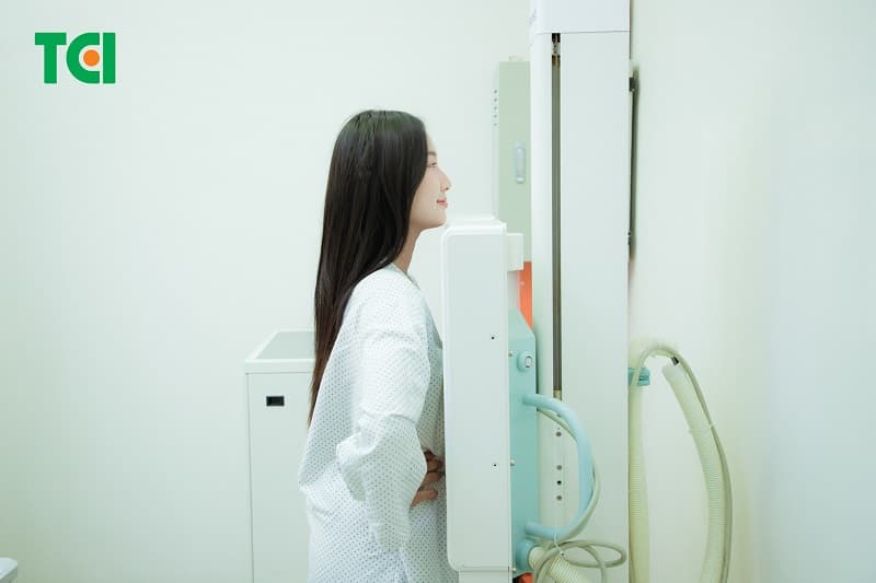 Thông tư 32 quy định về nội dung và quy trình khám, nhưng tần suất khám sức khỏe định kỳ của người lao động được quy định tại Luật An toàn, vệ sinh lao động