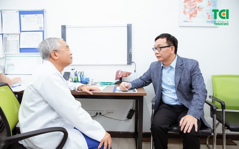 Bác sĩ gan mật cần đánh giá đúng nguyên nhân và mức độ bệnh để đưa ra hướng theo dõi, điều trị phù hợp.