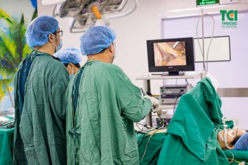 Bác sĩ Ngoại là người tiếp nhận, đánh giá và điều trị nhiều bệnh lý cần can thiệp bằng phẫu thuật hoặc thủ thuật