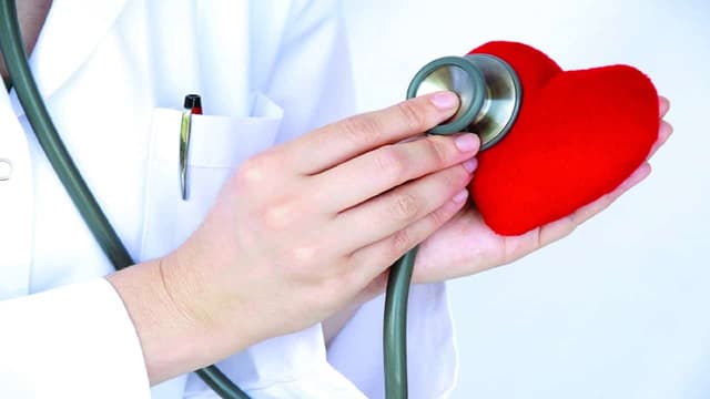 Khám bác sĩ tim mạch giỏi ở Cầu Giấy tại đâu?