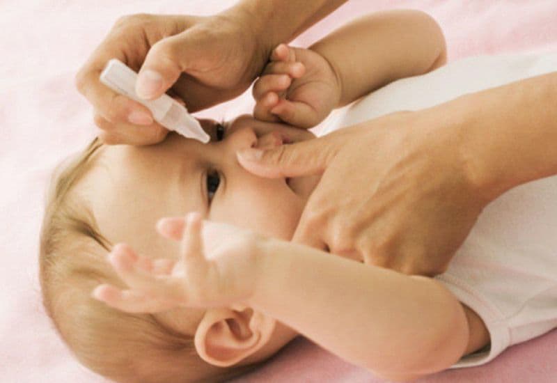 bị đau mắt đỏ