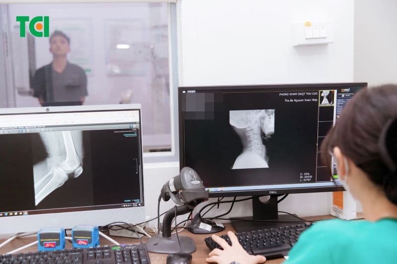 Chẩn đoán hình ảnh liên quan trực tiếp đến việc phát hiện, đánh giá và theo dõi nhiều bệnh lý