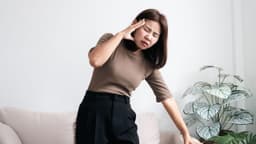 Chóng mặt: Nguyên nhân, triệu chứng và cách kiểm soát